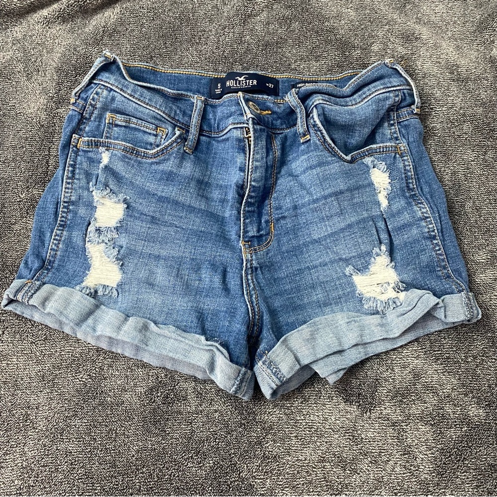 Hollister Women's Distressed Blue Jean Shorts size‎ 5